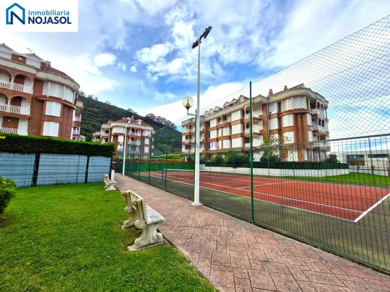 Exterior view of Flat for sale in Noja  with Heating, Terrace and Furnished