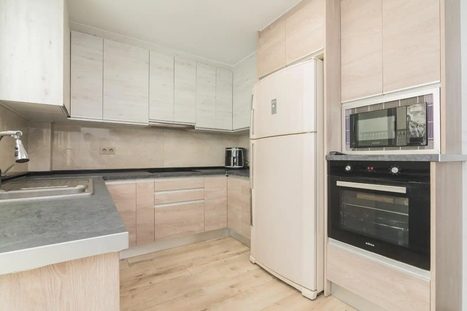 Kitchen of Detached homes for sale in Elche / Elx  with Air Conditioner, Heating and Private garden