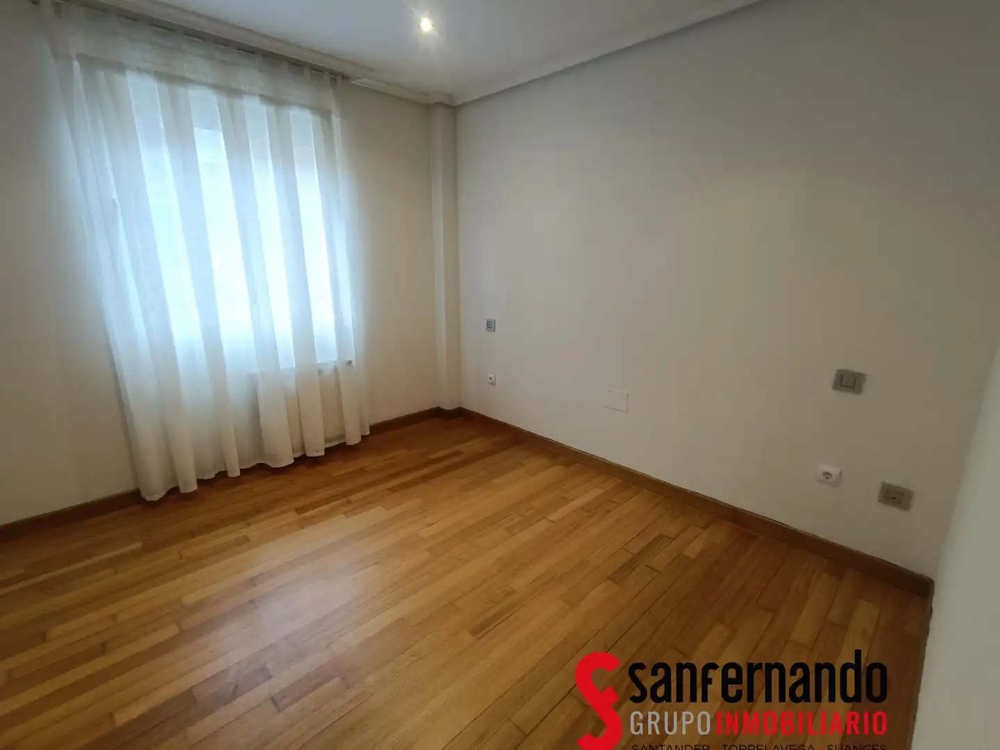 Bedroom of Flat for rent in Piélagos  with Heating and Parquet flooring