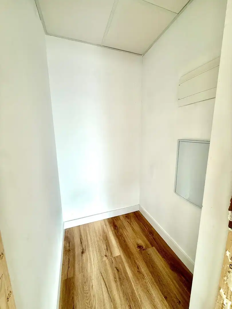 Piso en venta en Calle CONRADO DEL CAMPO, Sector V