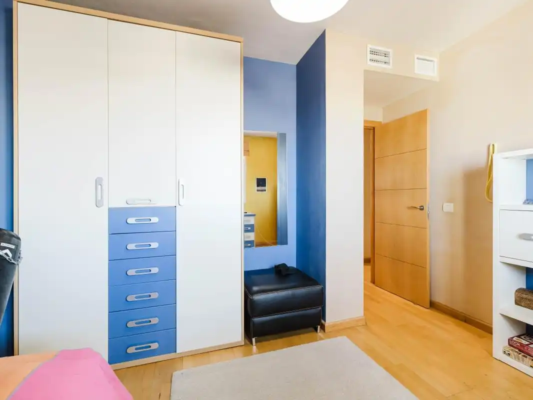 Habitación de Ático en venta en Torremolinos con Aire acondicionado, Calefacción y Jardín privado