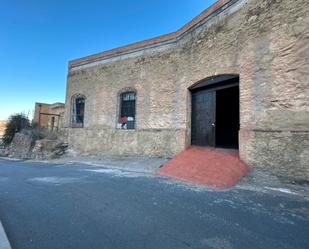Exterior view of Industrial buildings for sale in Instinción