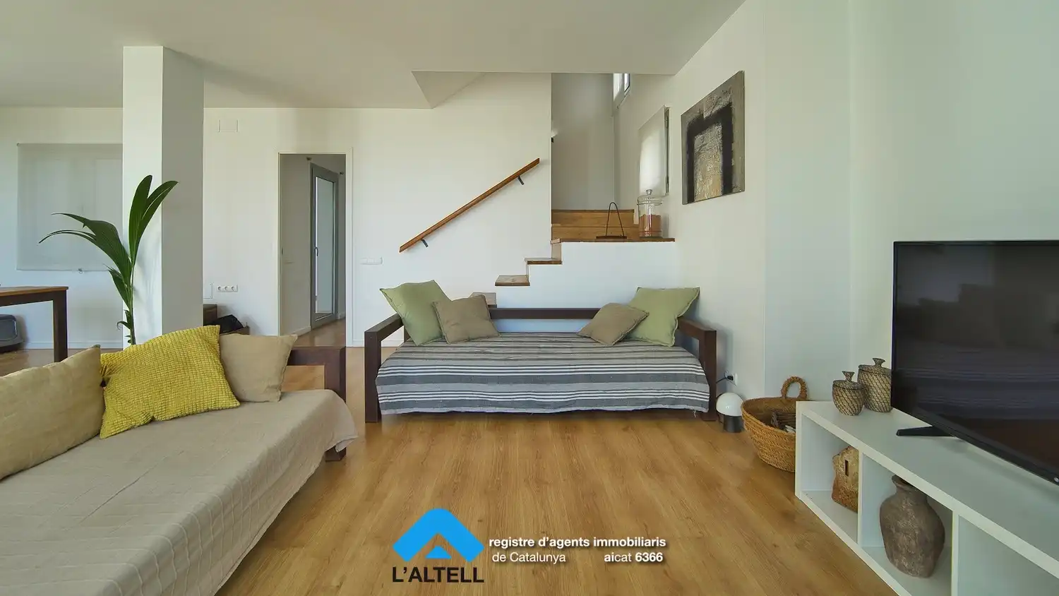 Sala de estar de Casa o chalet en venta en L'Ametlla del Vallès con Aire acondicionado, Calefacción y Jardín privado
