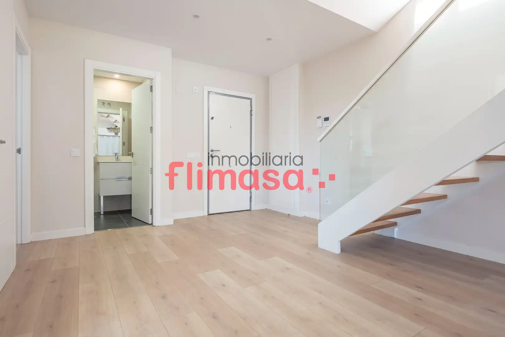 Casa adosada en venta en Villaviciosa de Odón con Aire acondicionado, Calefacción y Jardín privado