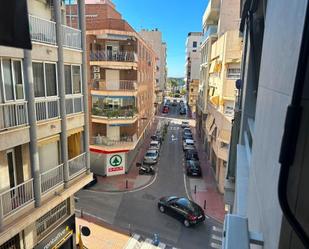 Vista exterior de Apartament de lloguer en Santa Pola amb Aire condicionat, Terrassa i Traster