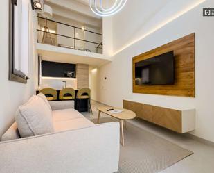 Living room of Apartment to share in  Barcelona Capital  with Air Conditioner and Terrace