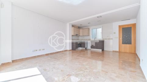 Photo 3 of Flat for sale in Calle San Vicente, Mercado, Alicante