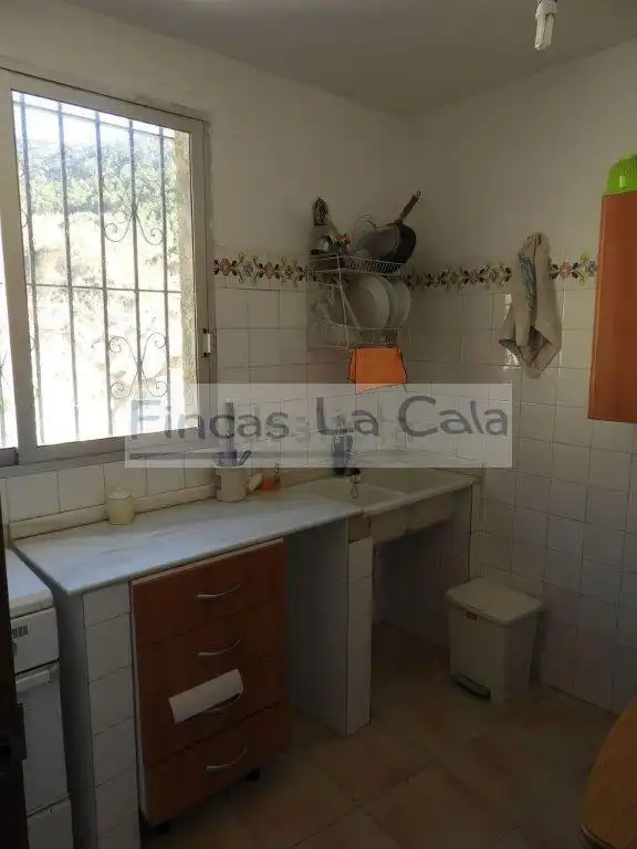 Country house for sale in Relleu, imagen 5