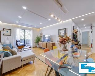 Living room of Flat for sale in Pozuelo de Alarcón  with Terrace and Balcony