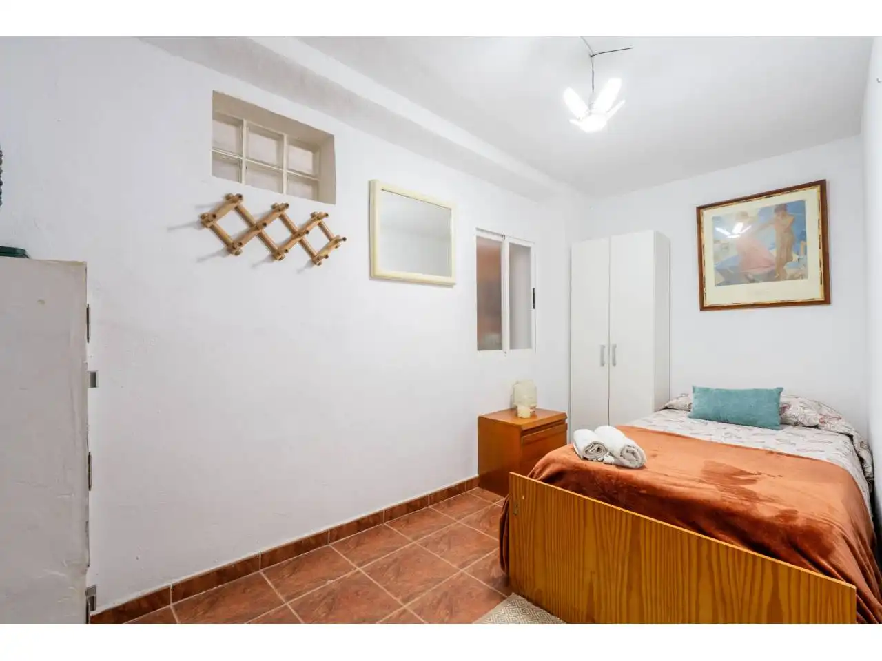 Habitación de Finca rústica en venta en Felix con Jardín privado, Terraza y Amueblado