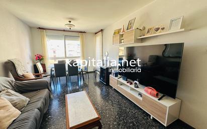 Living room of Flat for sale in Ontinyent  with Air Conditioner, Storage room and Balcony