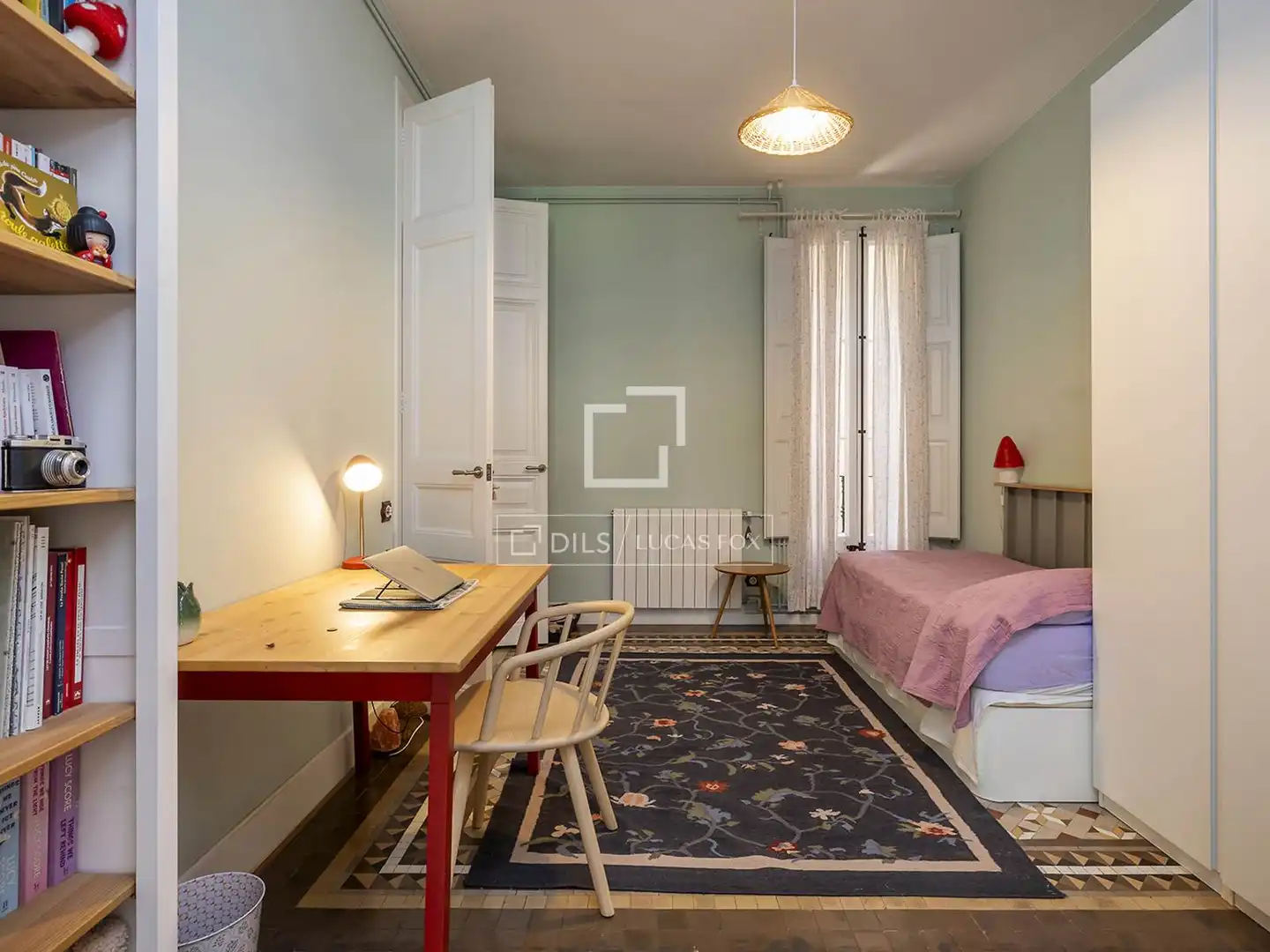 Habitación de Piso de alquiler en Barcelona con Aire acondicionado, Calefacción y Amueblado