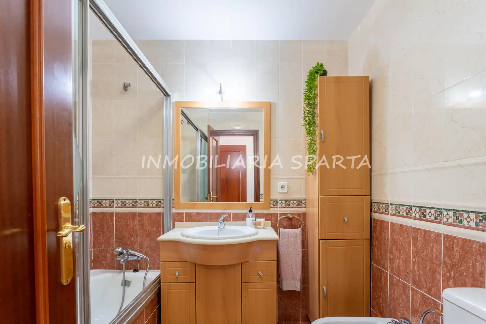 Bathroom of Detached homes for sale in Espartinas  with Air Conditioner and Heating