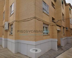 Vista exterior de Pis en venda en Cariñena amb Calefacció, Moblat i Forn