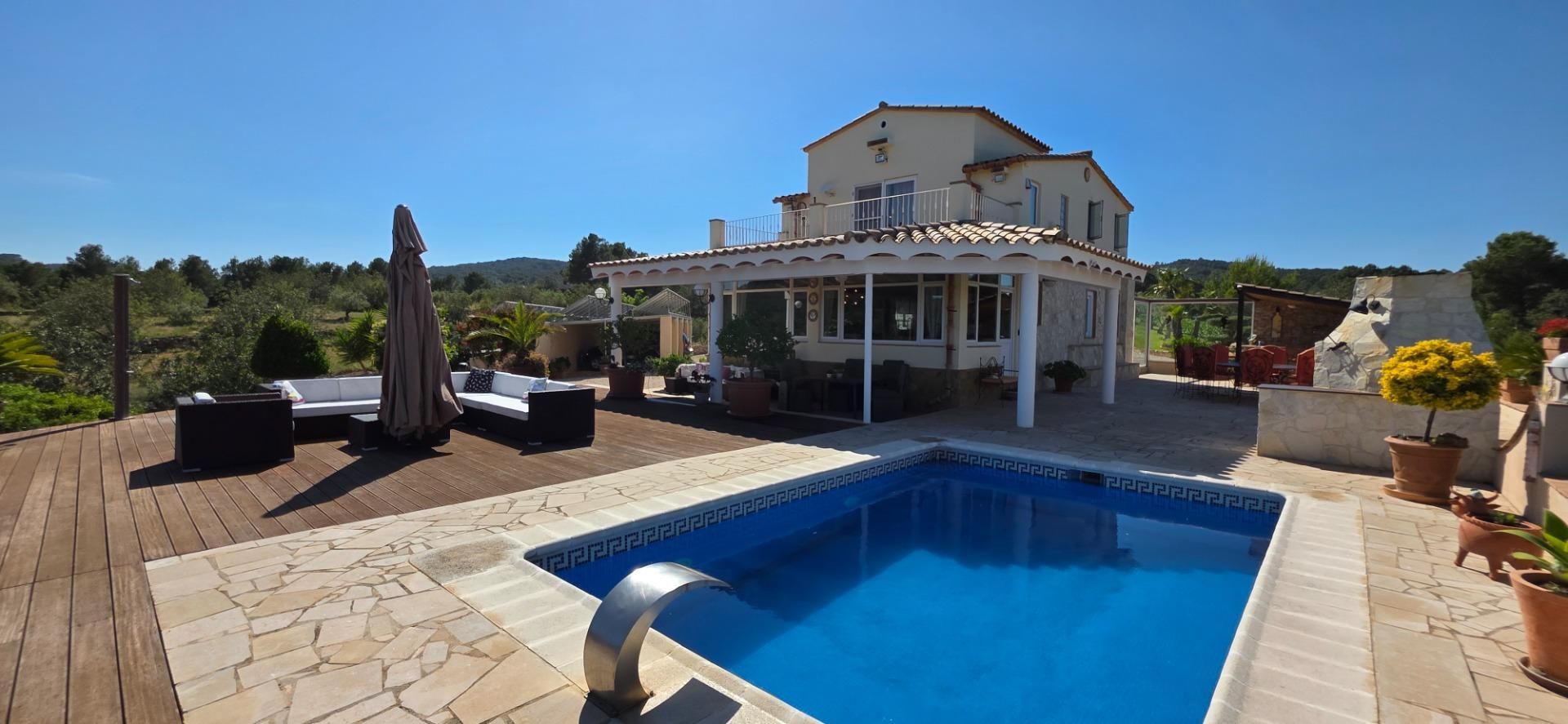 Swimming pool of Country house for sale in El Perelló  with Air Conditioner, Swimming Pool and Alarm