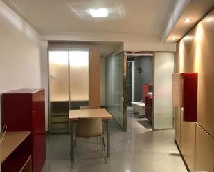 Apartament en venda en Vigo  amb Calefacció, Terrassa i Moblat