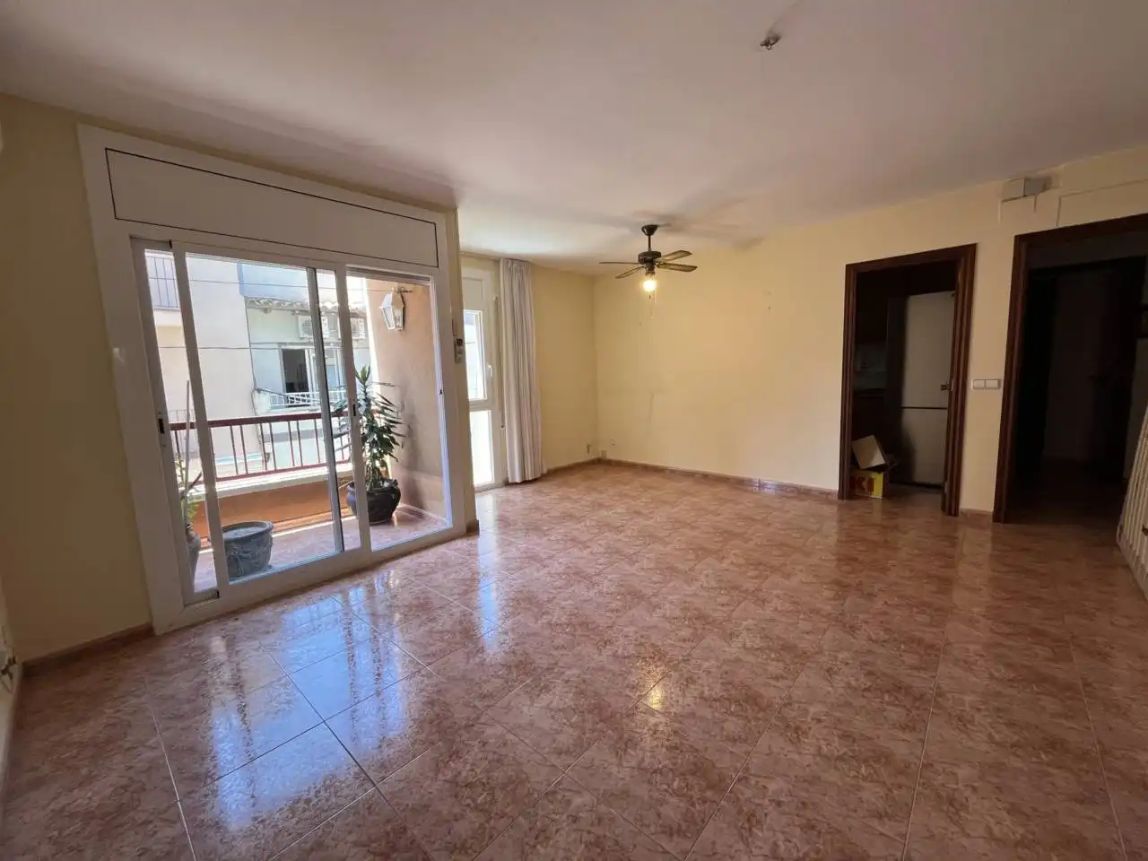Living room of Flat for sale in Sant Feliu de Guíxols