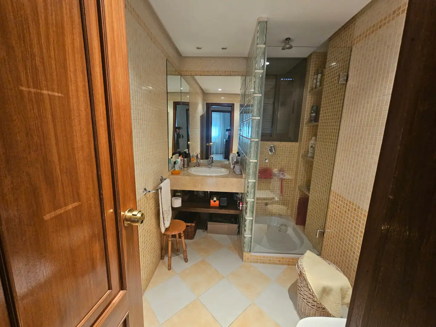 Bany de Casa o xalet en venda en Cáceres amb Aire condicionat, Calefacció i Jardí privat
