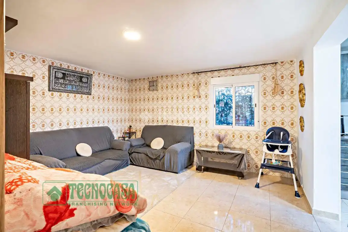 Casa adosada en venta en El Ejido con Terraza