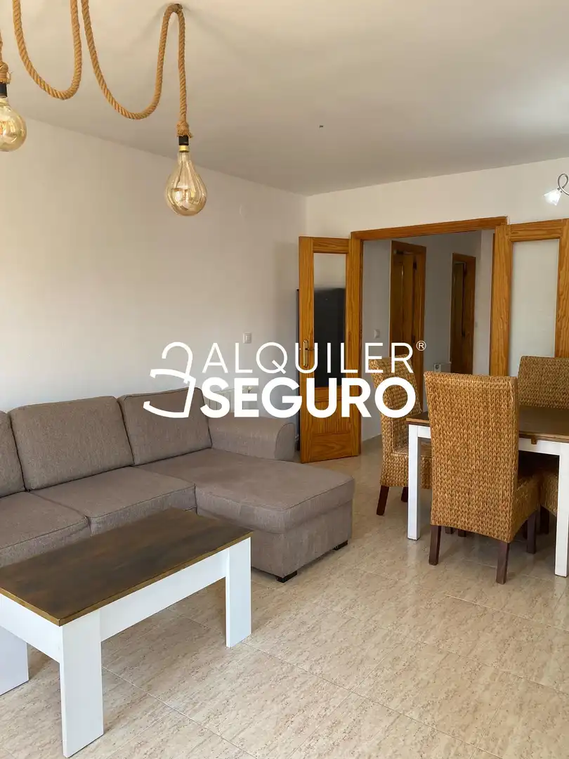 Sala de estar de Piso de alquiler en Murcia con Aire acondicionado, Calefacción y Amueblado