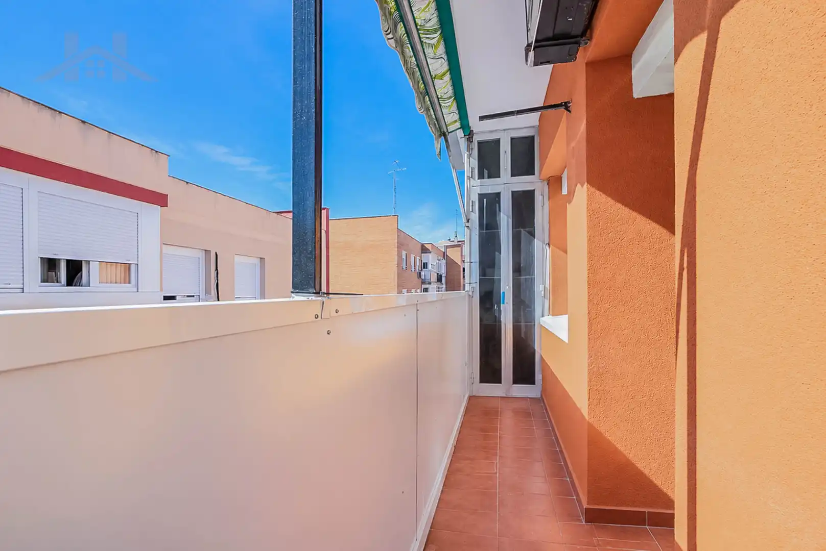 Flat with lift for sale in Calle Hogar 68, imagen 17