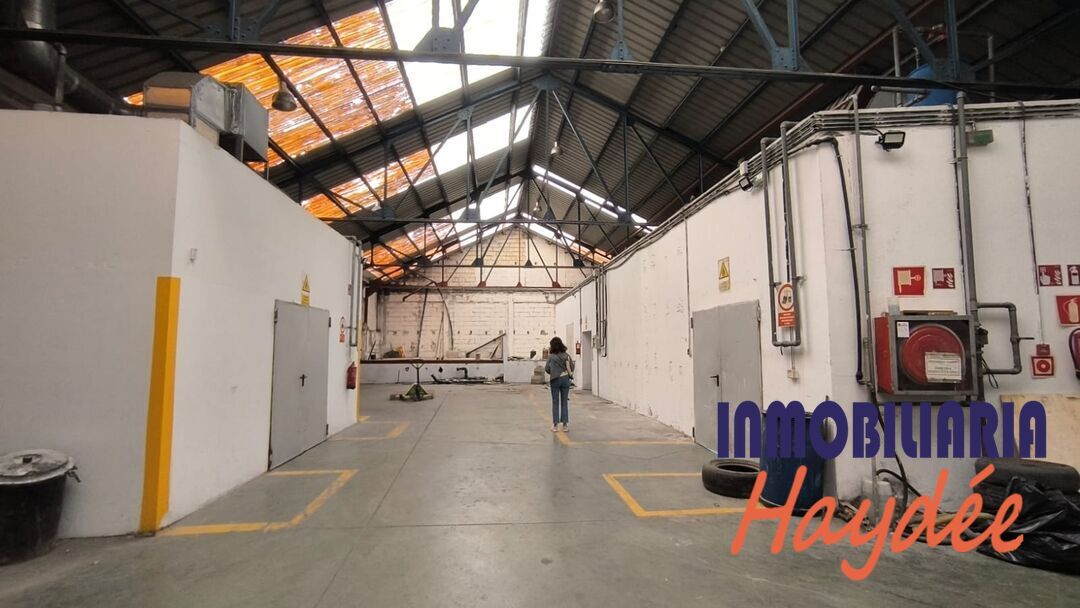Nau industrial en venda a Erandio