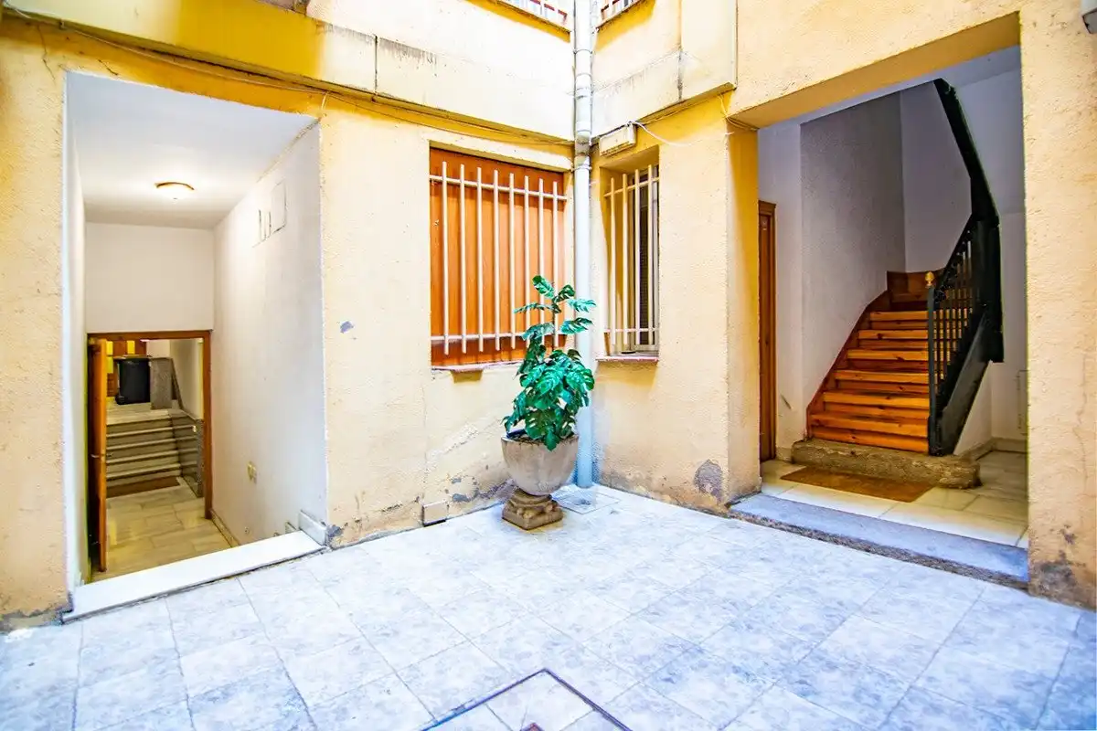 Flat for rent in Madrid  with Parquet flooring