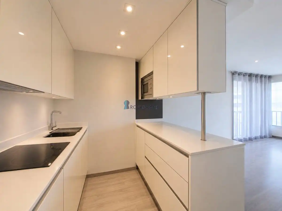 Cocina de Apartamento en venta en Benicasim / Benicàssim con Piscina comunitaria