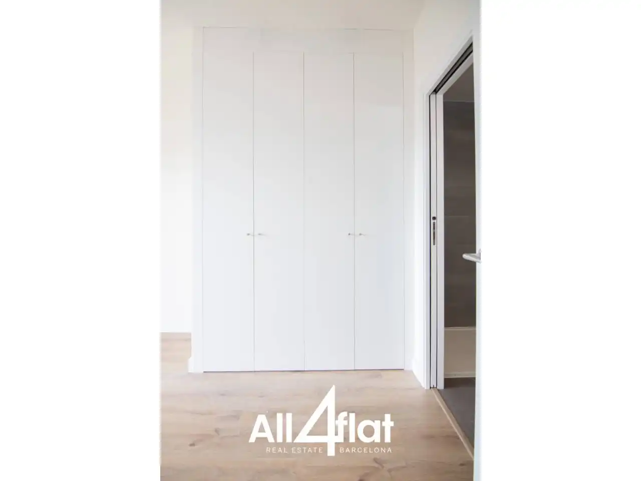Schlafzimmer von Wohnung zur Miete in Barcelona mit Klimaanlage, Heizung und Parkett