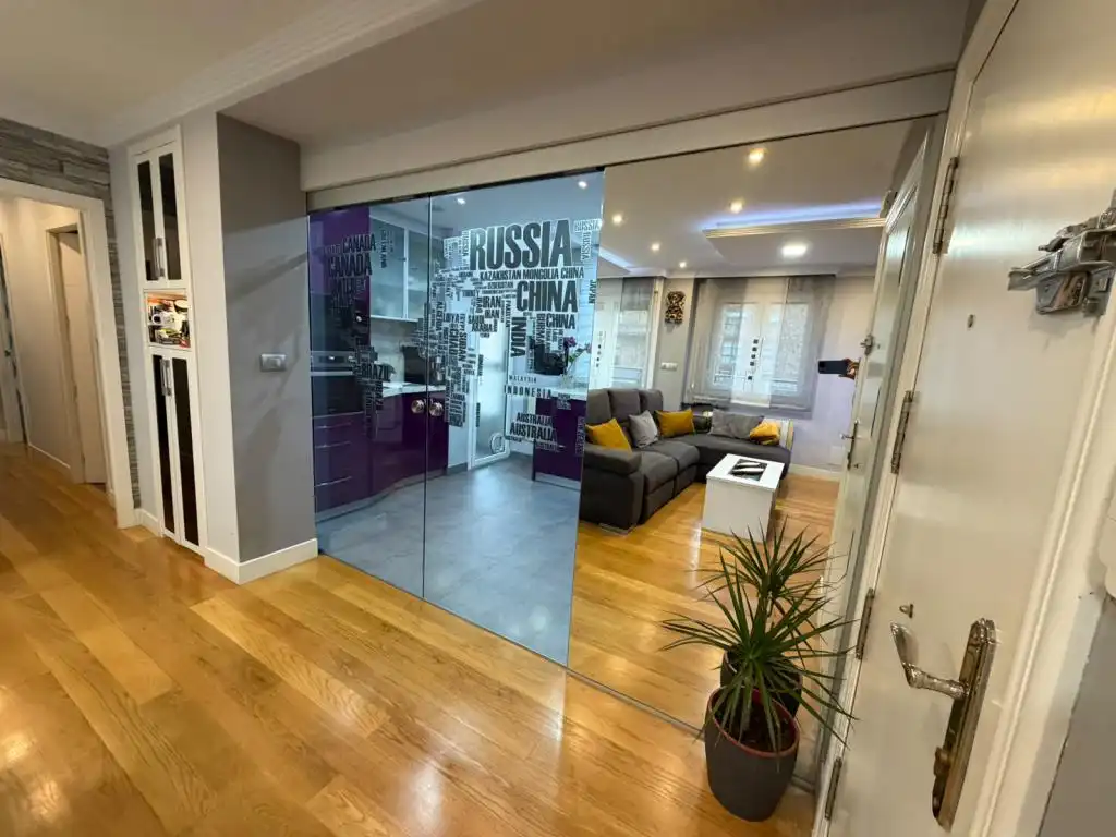 Sala d'estar de Pis en venda en Bilbao 