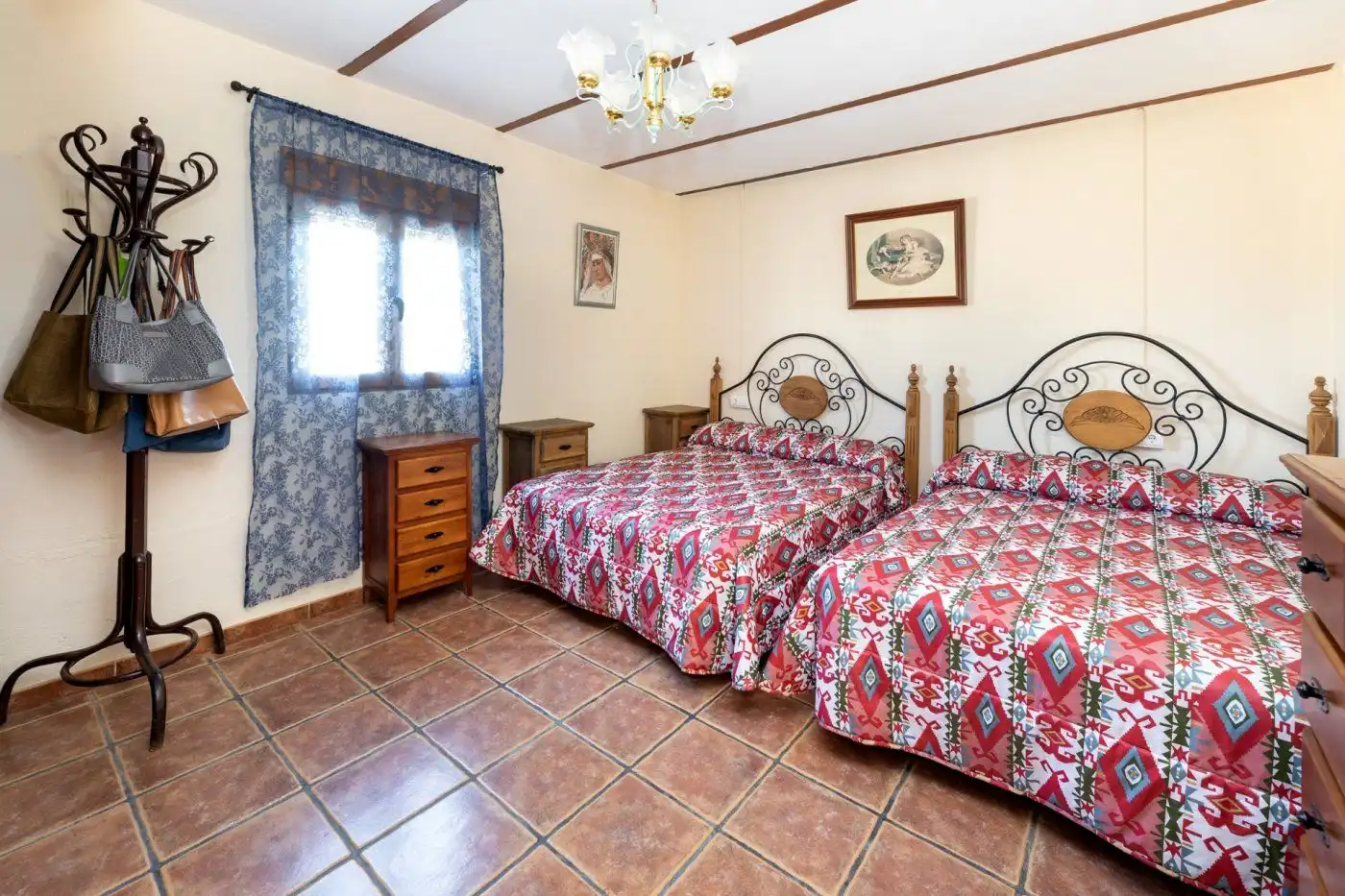 Habitación de Finca rústica en venta en Alhama de Granada con Aire acondicionado, Jardín privado y Terraza
