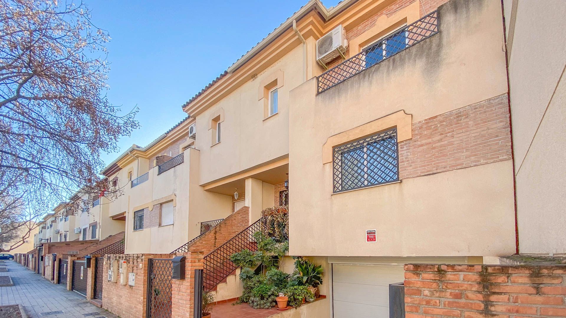 Casa adosada en venda a Vial de la Vega, 137, Belicena, Vegas del Genil