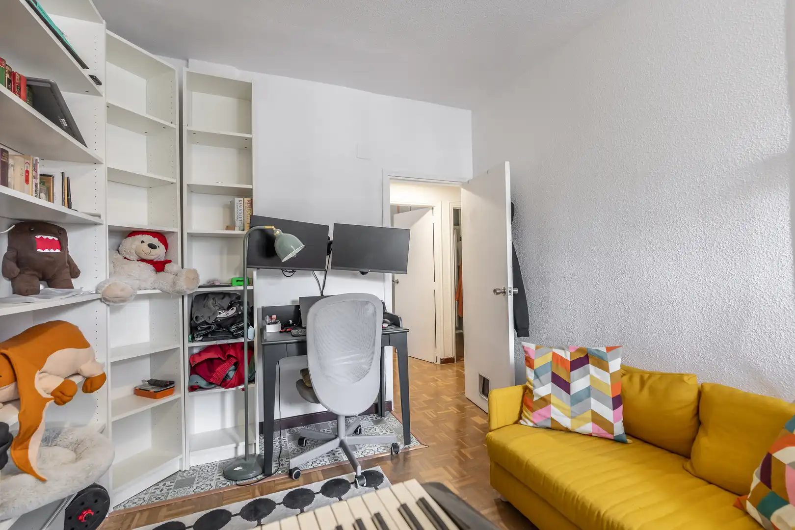 Living room of Flat for sale in Madrid  with Heating