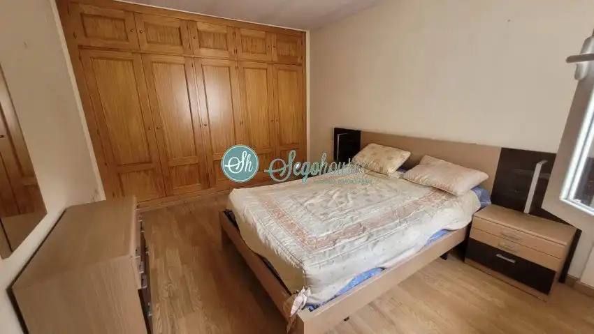 Schlafzimmer von Wohnungen zum Verkauf in Espirdo mit Heizung, Möbliert und Balkon