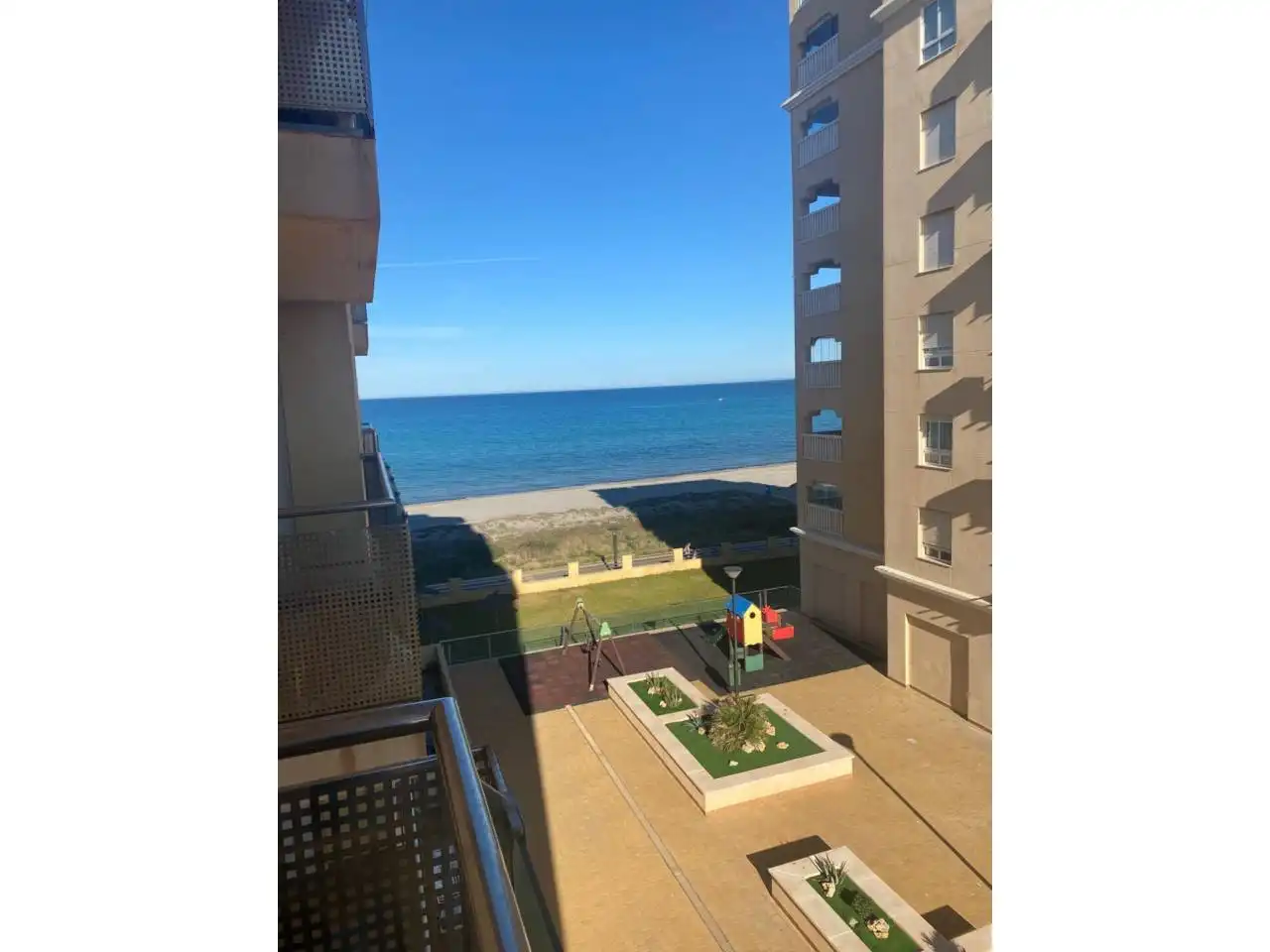Vista exterior de Piso en venta en Cartagena con Aire acondicionado, Terraza y Trastero