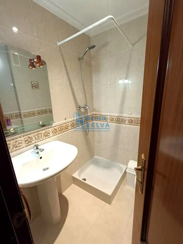Appartamento con ascensore in affitto a Urbanización Santa María del Pilar, imagen 18