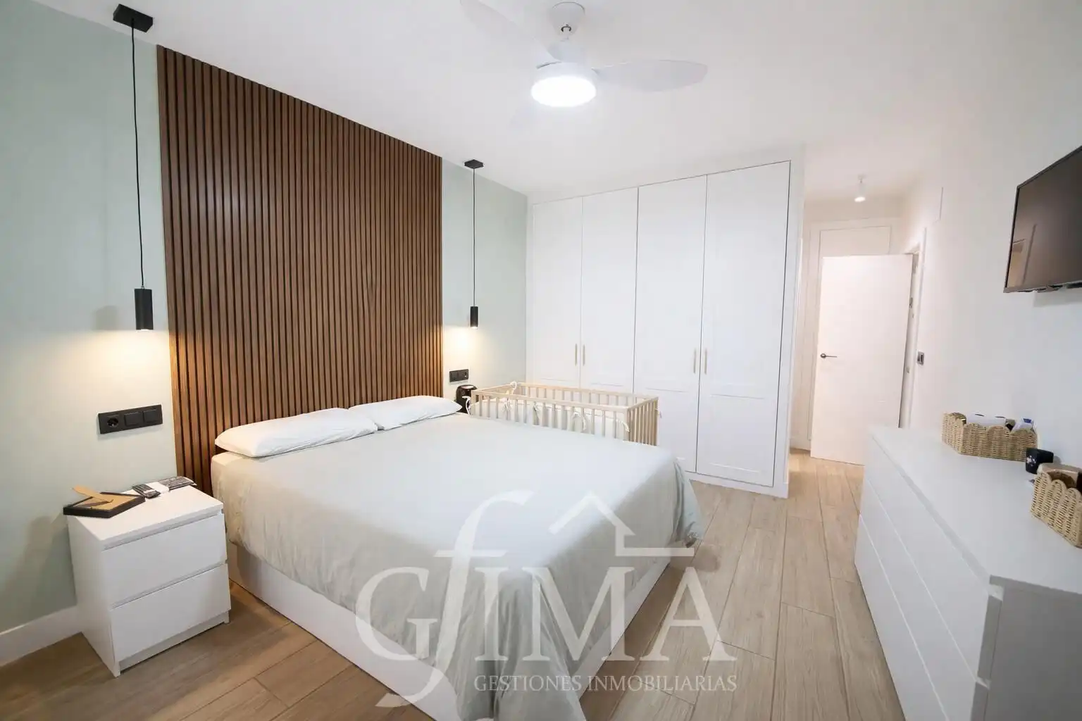 Schlafzimmer von Erdgeschoss zum Verkauf in Tomelloso mit Klimaanlage und Heizung