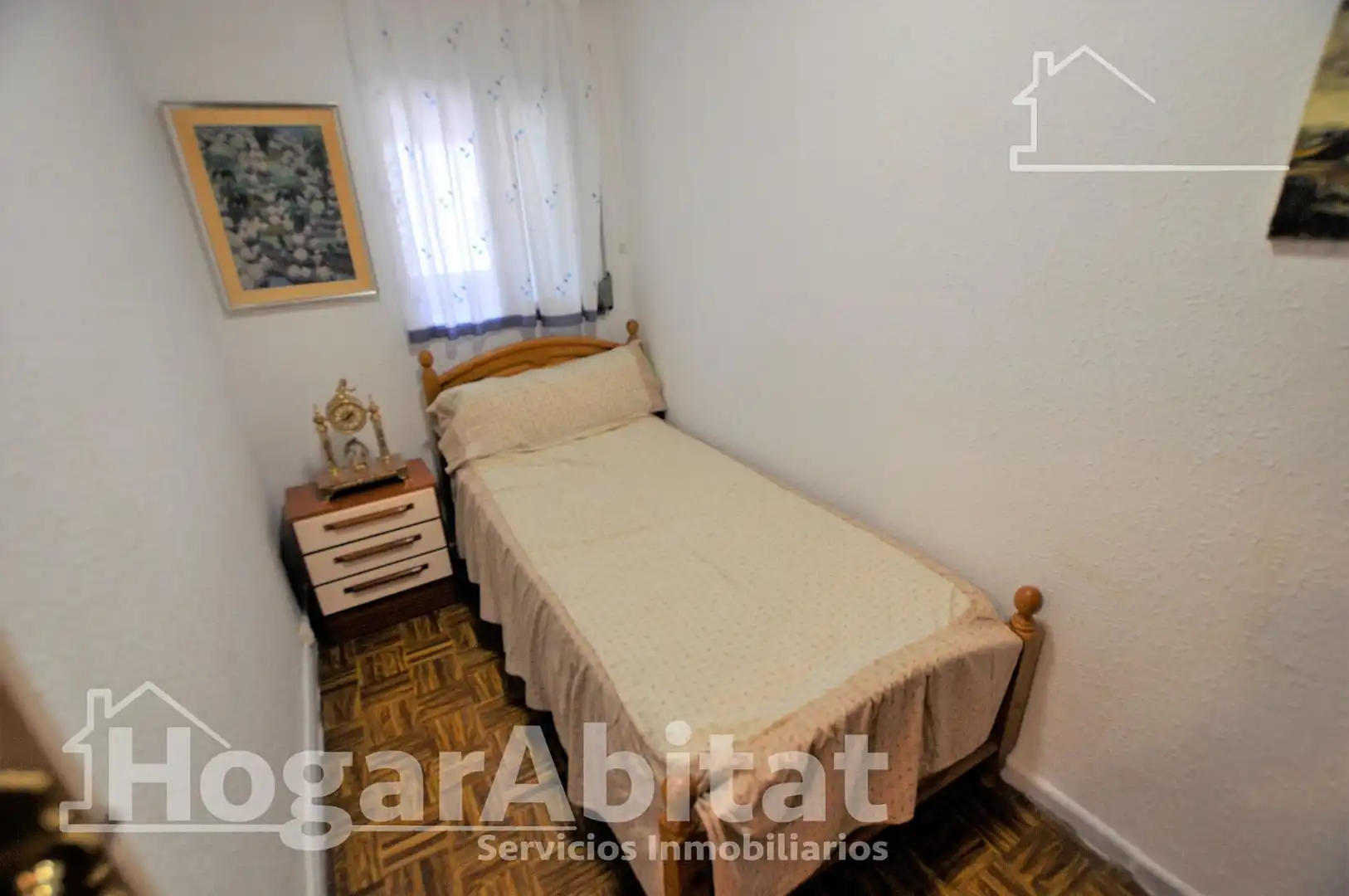 Dormitori de Pis en venda en Manises amb Aire condicionat, Calefacció i Terrassa