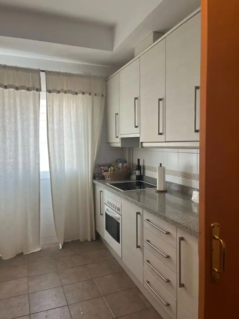 Cocina de Piso en venta en Almería con Trastero, Amueblado y Piscina comunitaria