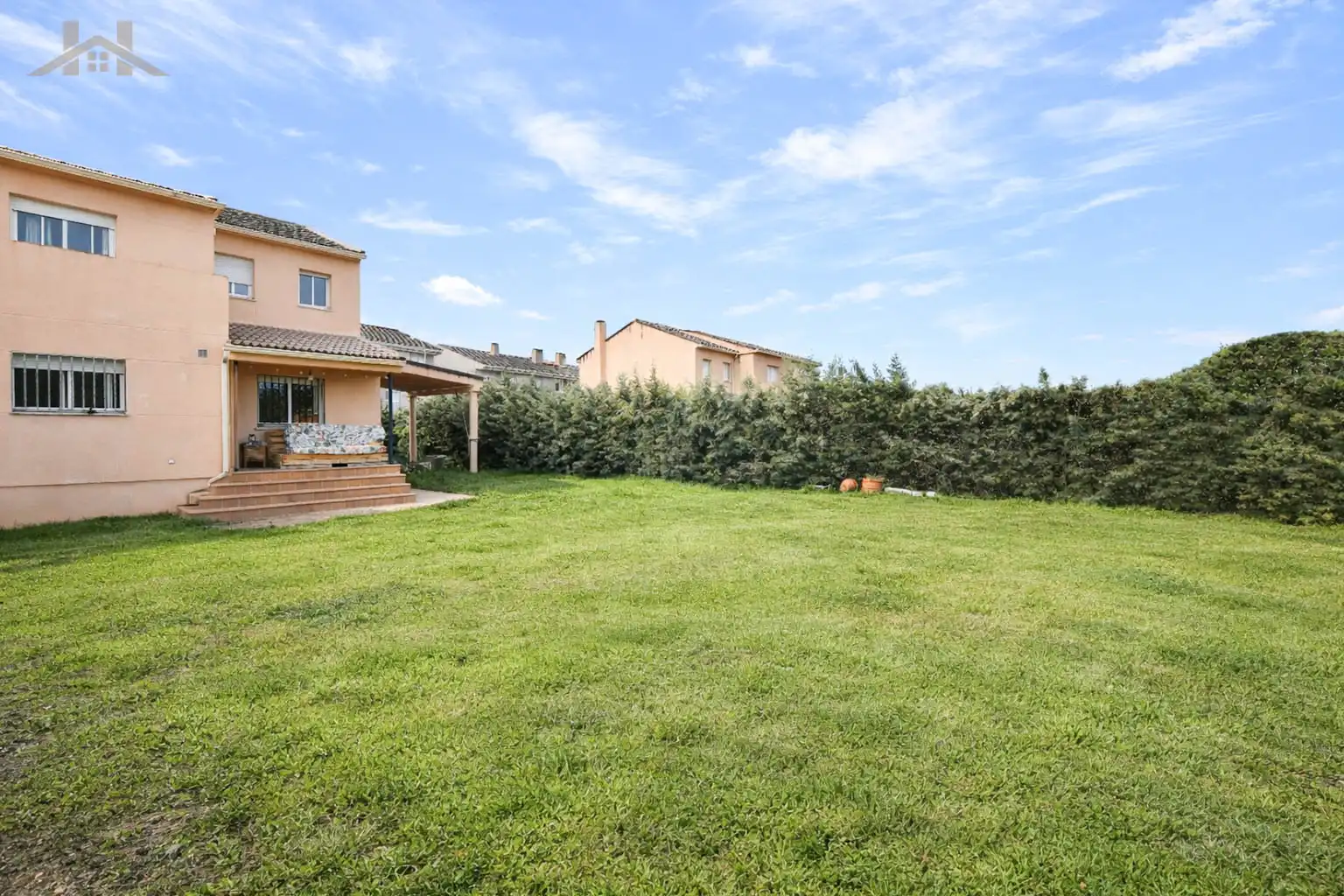 Detached homes for sale in Villanueva de la Cañada  with Private garden