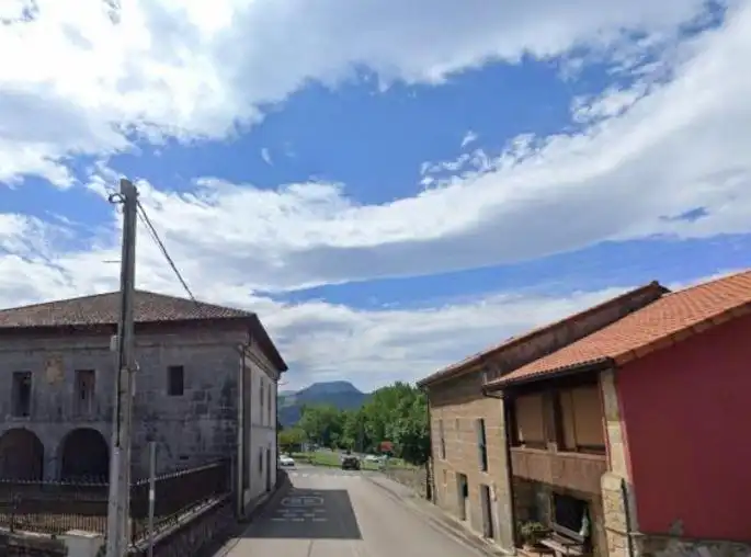 Vista exterior de Pis en venda en Rasines