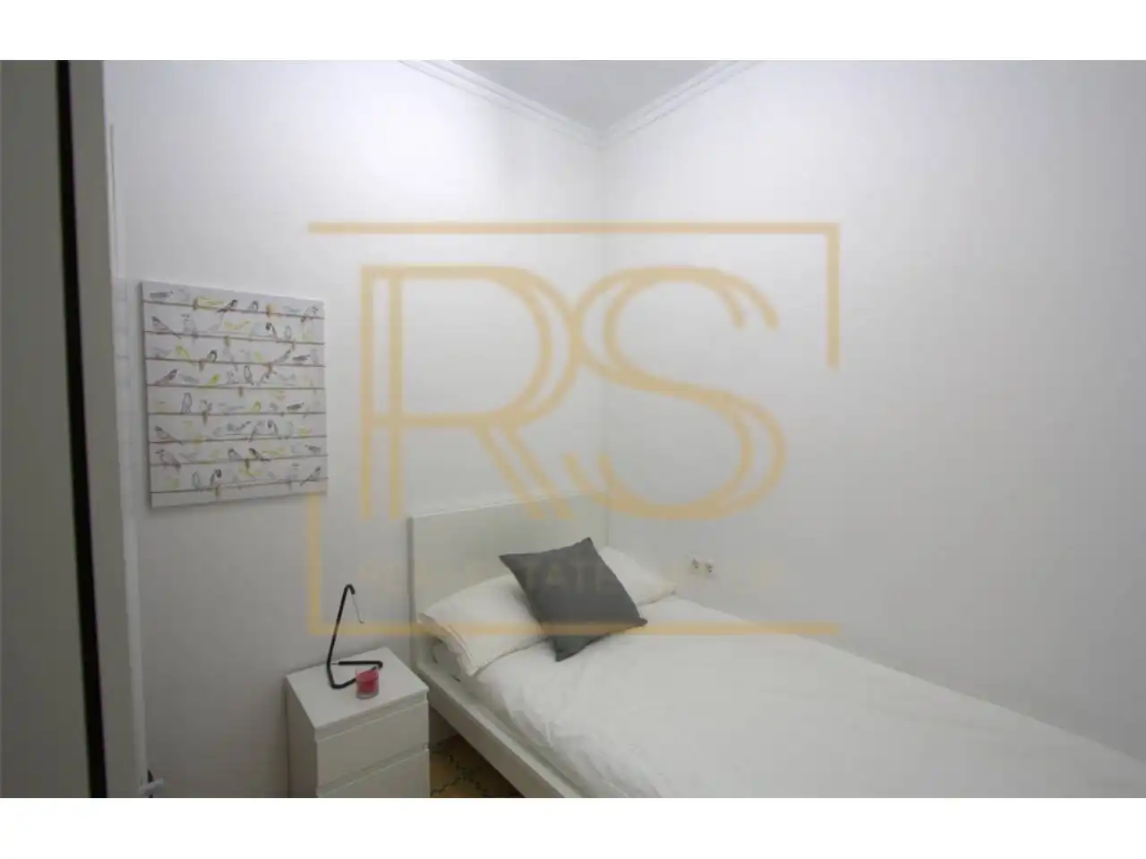 Flat for rent in Calle vallespir, Barri de les Corts