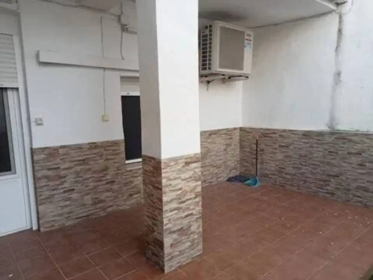 Casa adosada en venta en Guadasséquies con Aire acondicionado y Terraza