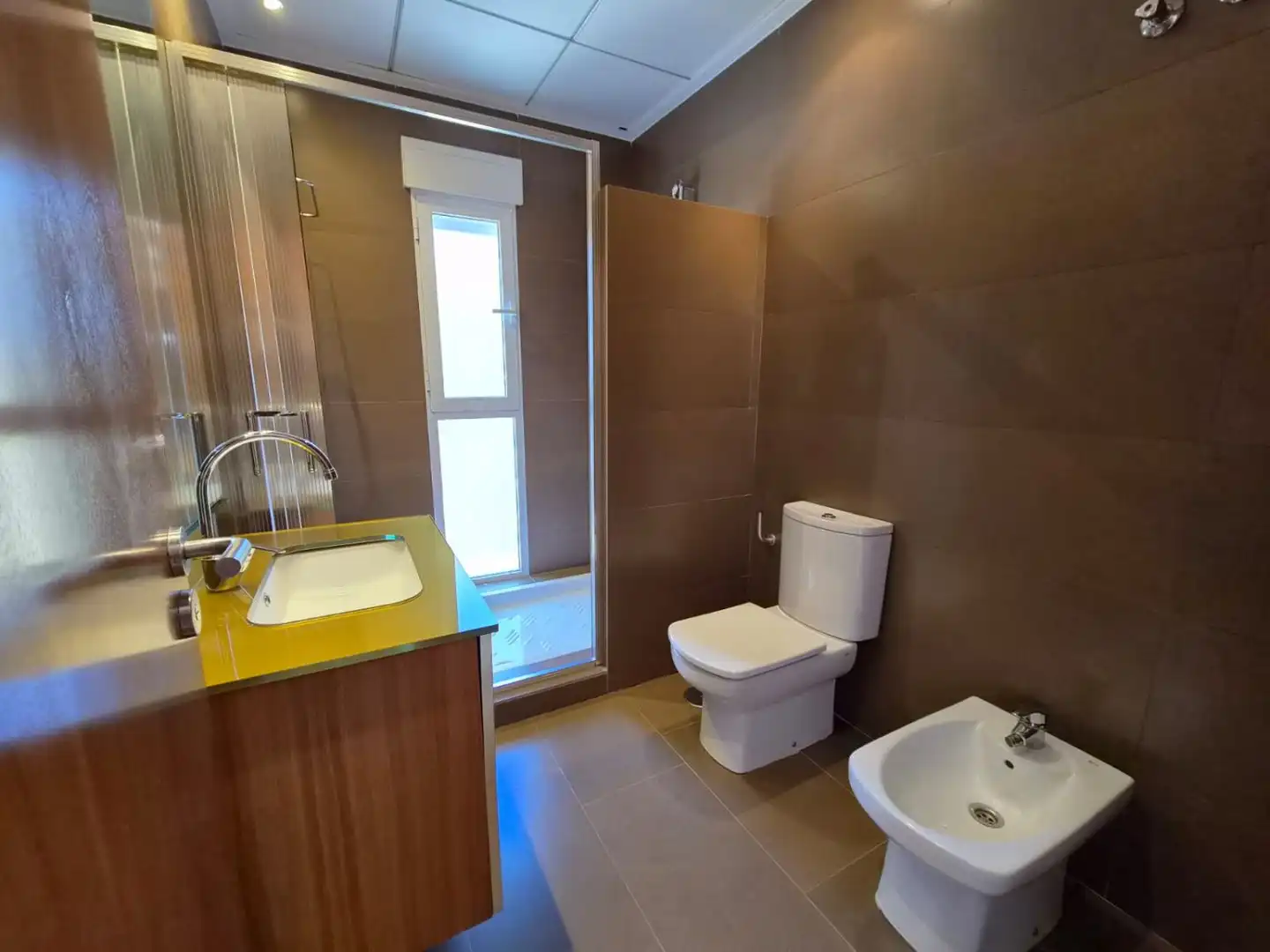 Badezimmer von Haus oder Chalet zum Verkauf in Águilas mit Klimaanlage und Schwimmbad