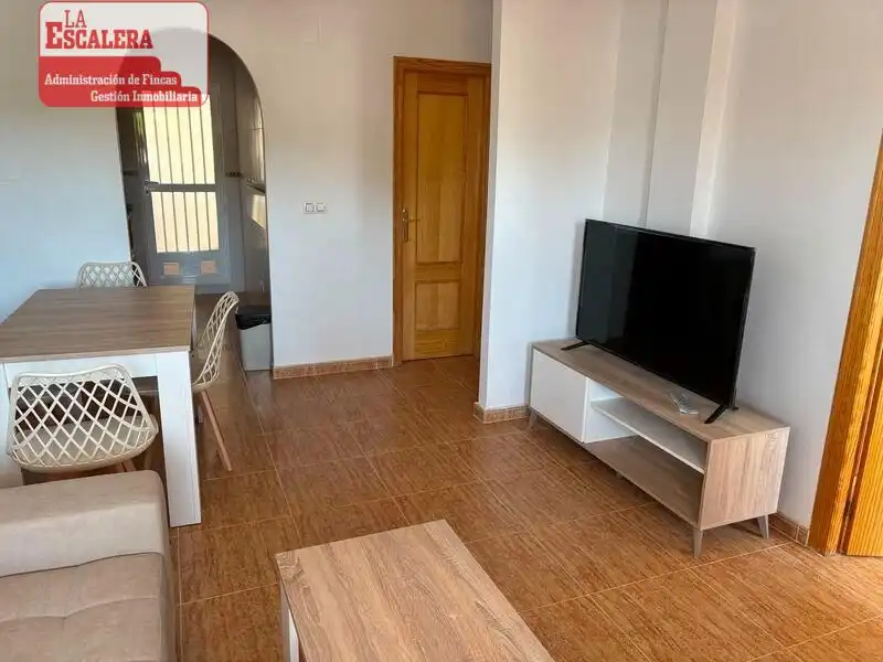Wohnzimmer von Einfamilien-Reihenhaus zur Miete in Castalla