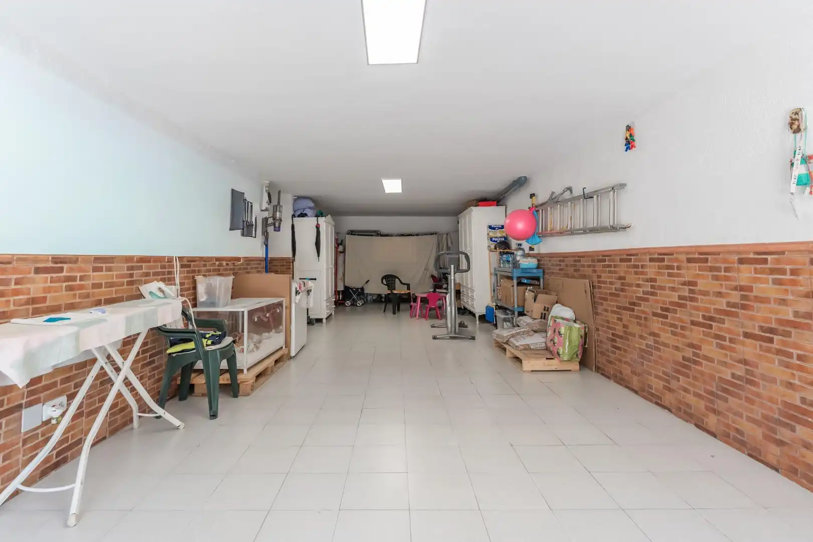 Casa adosada en venta en Montmeló con Terraza
