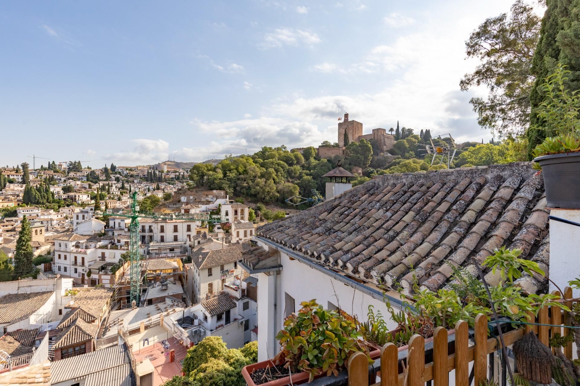 Exterior view of House or chalet for sale in  Granada Capital  with Terrace