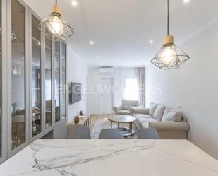 Sala d'estar de Àtic en venda en Esplugues de Llobregat amb Aire condicionat, Calefacció i Balcó