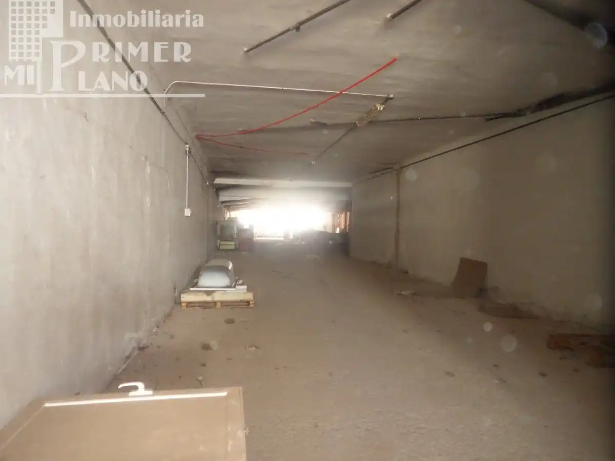 Local comercial a dos calles de 715 m2 junto a avda Don Antonio Huertas., imatge 5