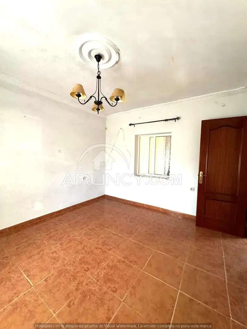 Casa adosada en venta en Alcalá de Guadaira con Aire acondicionado, Terraza y Trastero